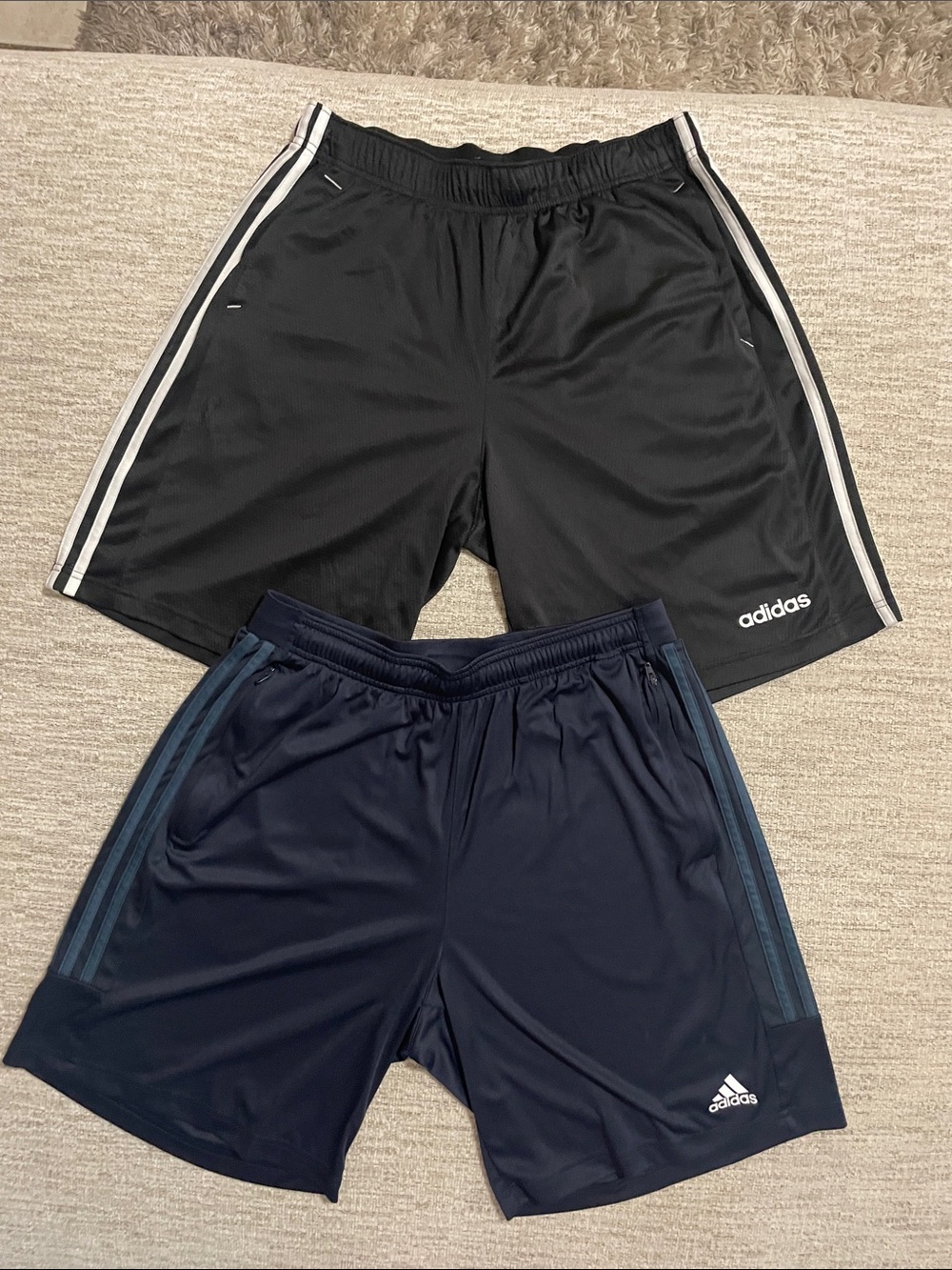 Adidas Mens L 2 Pack Shorts Black Navy Climalite Aeroready 3 Stripe EUC - Picture 3 of 16